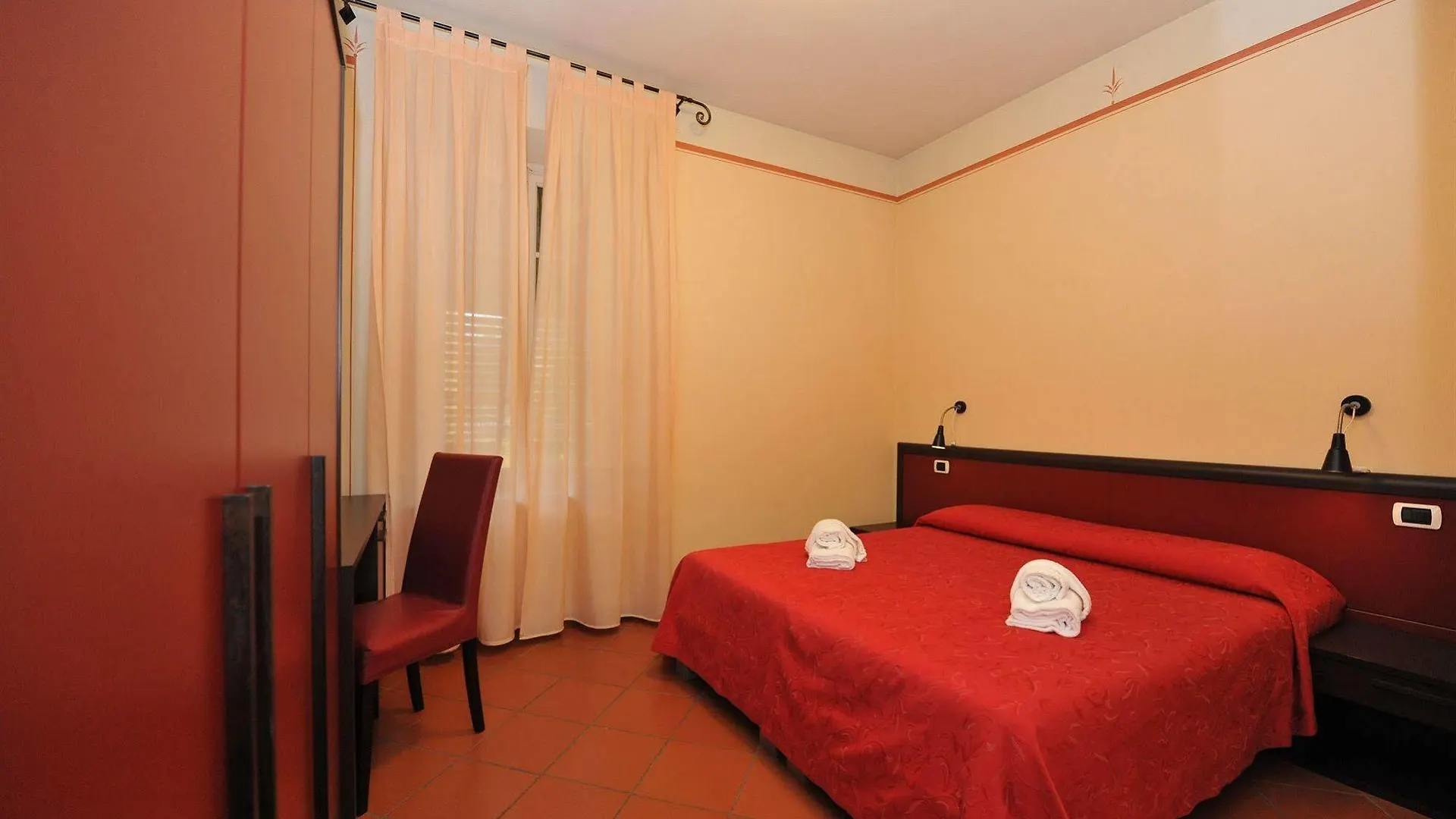 B&B Il Seminario Lucca 3*,  Italy