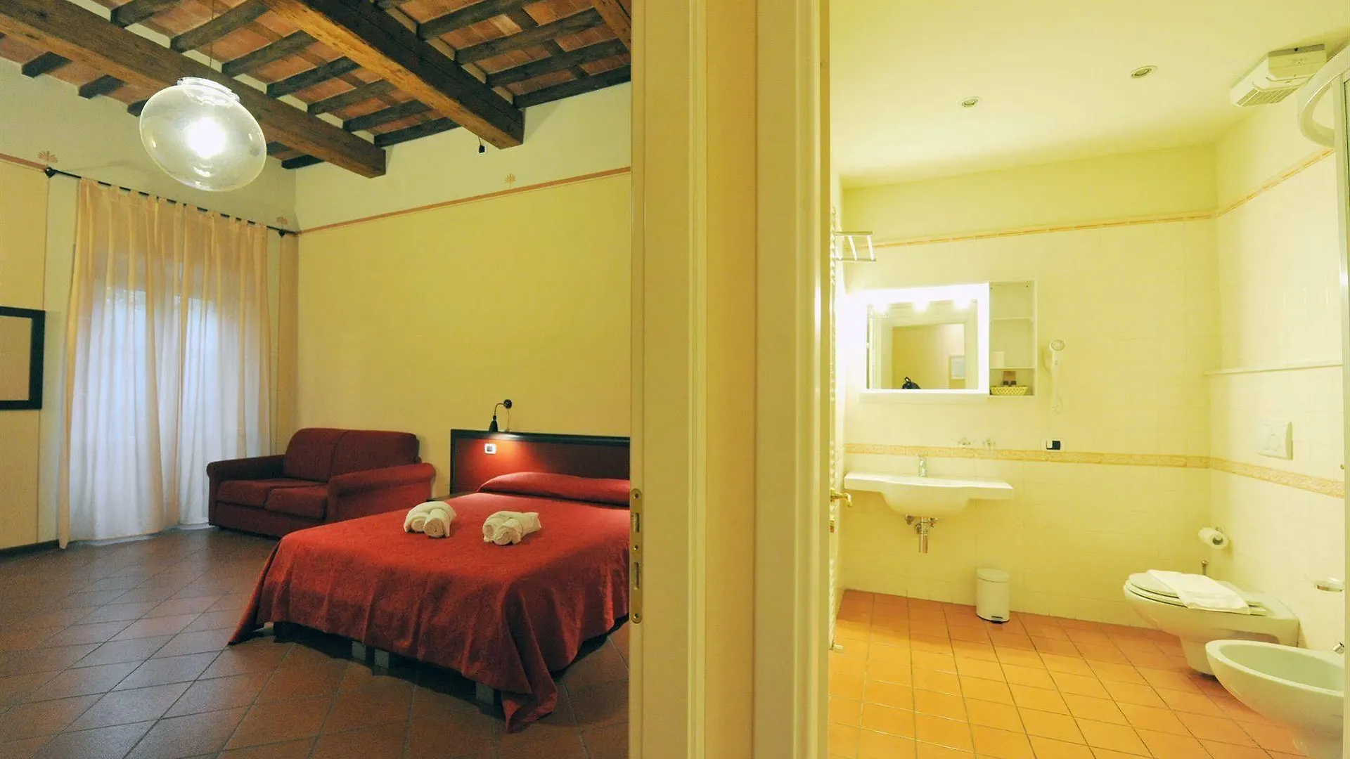 Bed and Breakfast B&B Il Seminario Λούκα